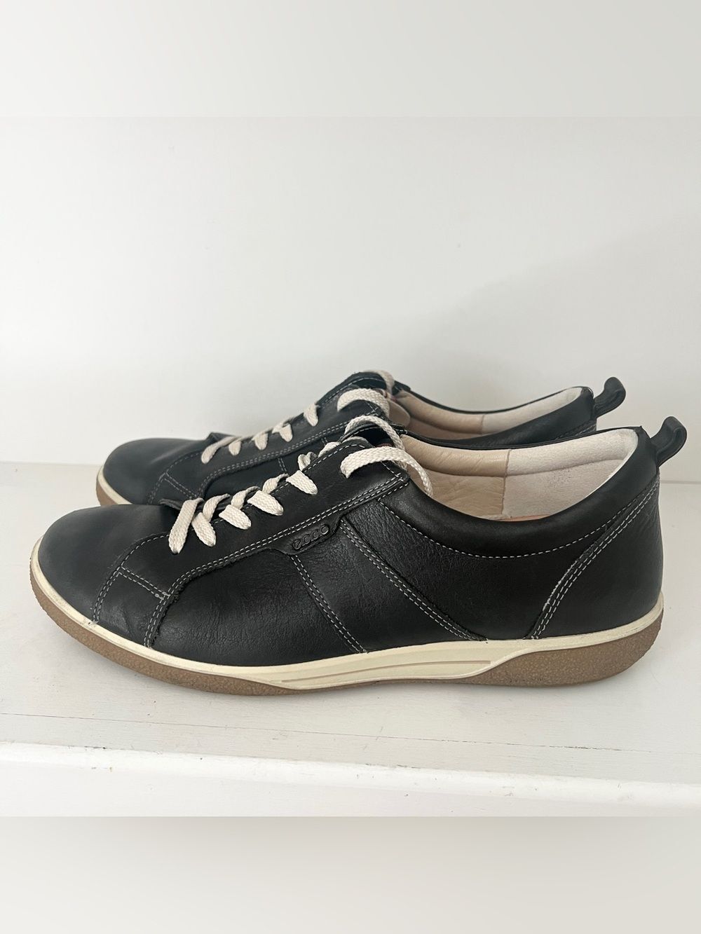 ECCO Chase Sneakers Womens 40 Black Leather Lace Up Comfort Low Top US 9